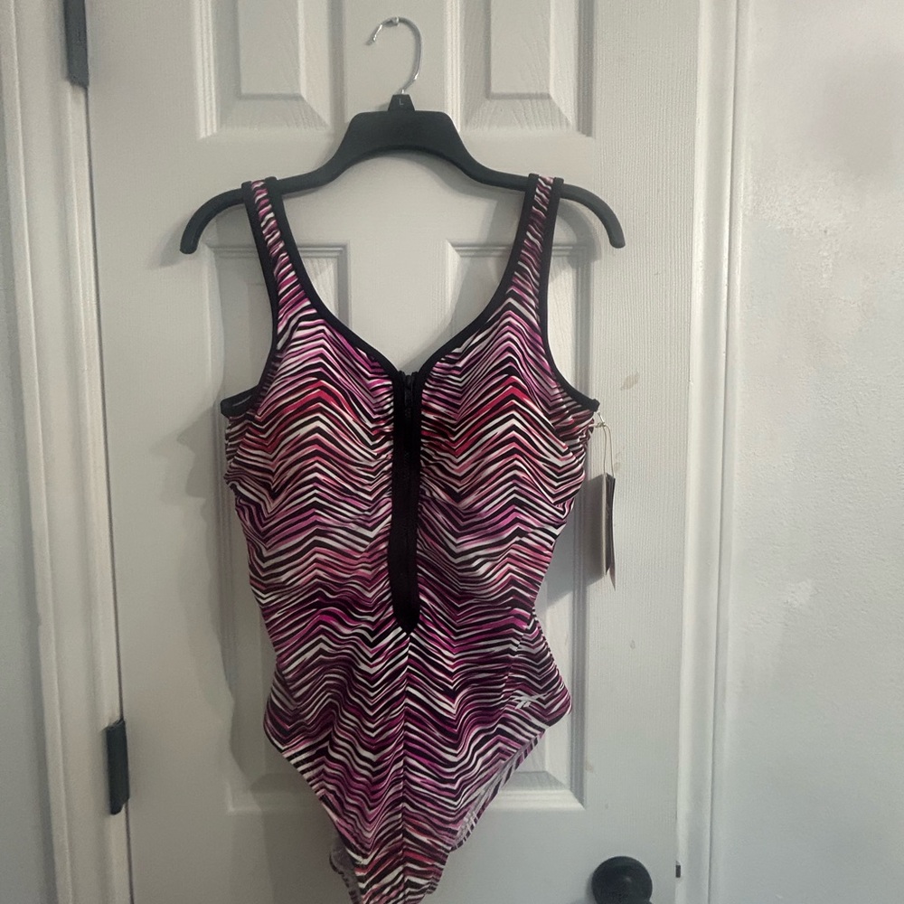 Reebok swimsuit - Size 10
